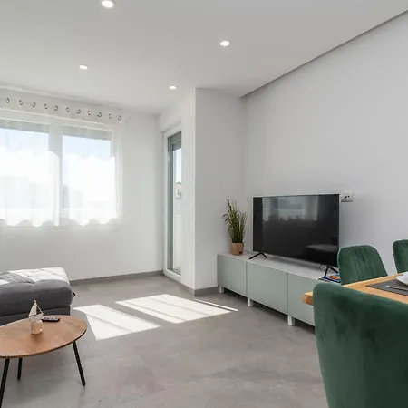 M&m 1 By Interhome