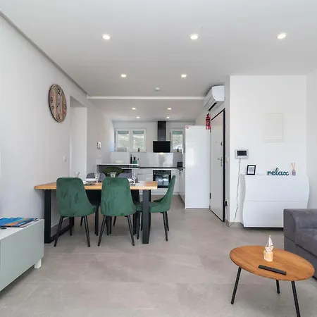 M&m 1 By Interhome Apartment