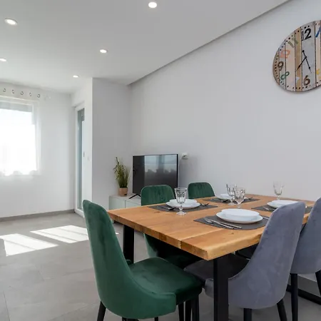 M&m 1 By Interhome Apartment *