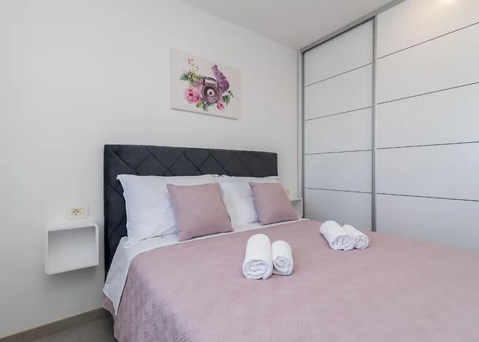 M&m 1 By Interhome 公寓